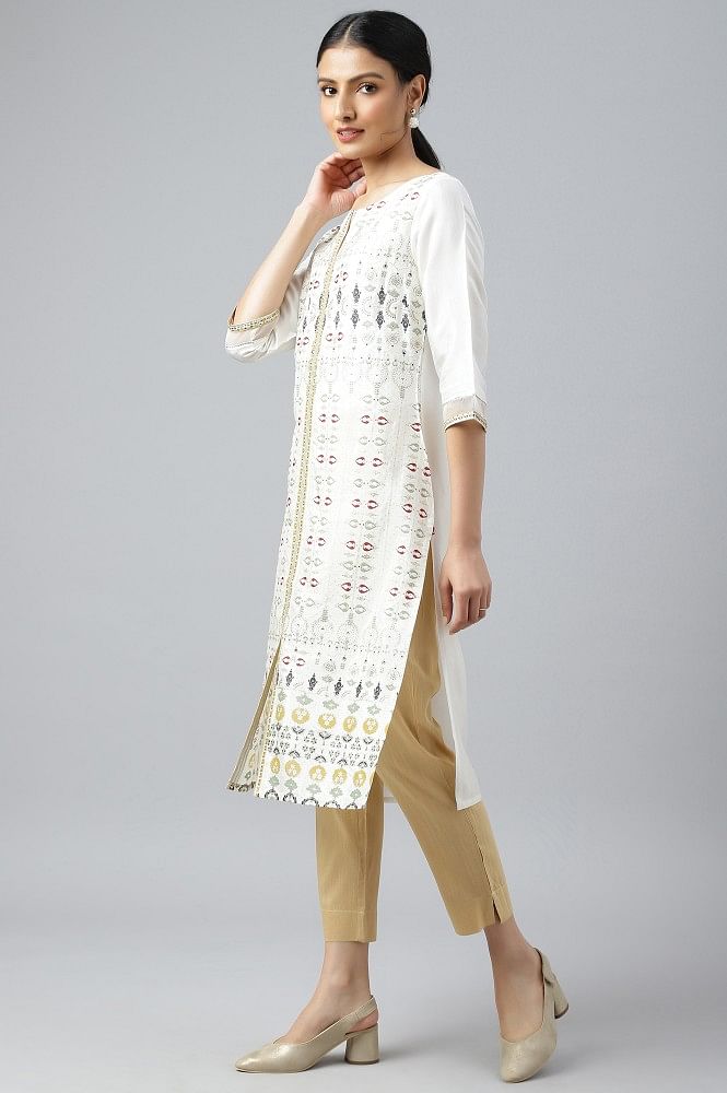 White Lucknowi Embroidered Pure Cotton Kurti Pant Set, Kurti With Pants,  कुरती पैंट सेट - Maia Nava, Bengaluru | ID: 2851807956073